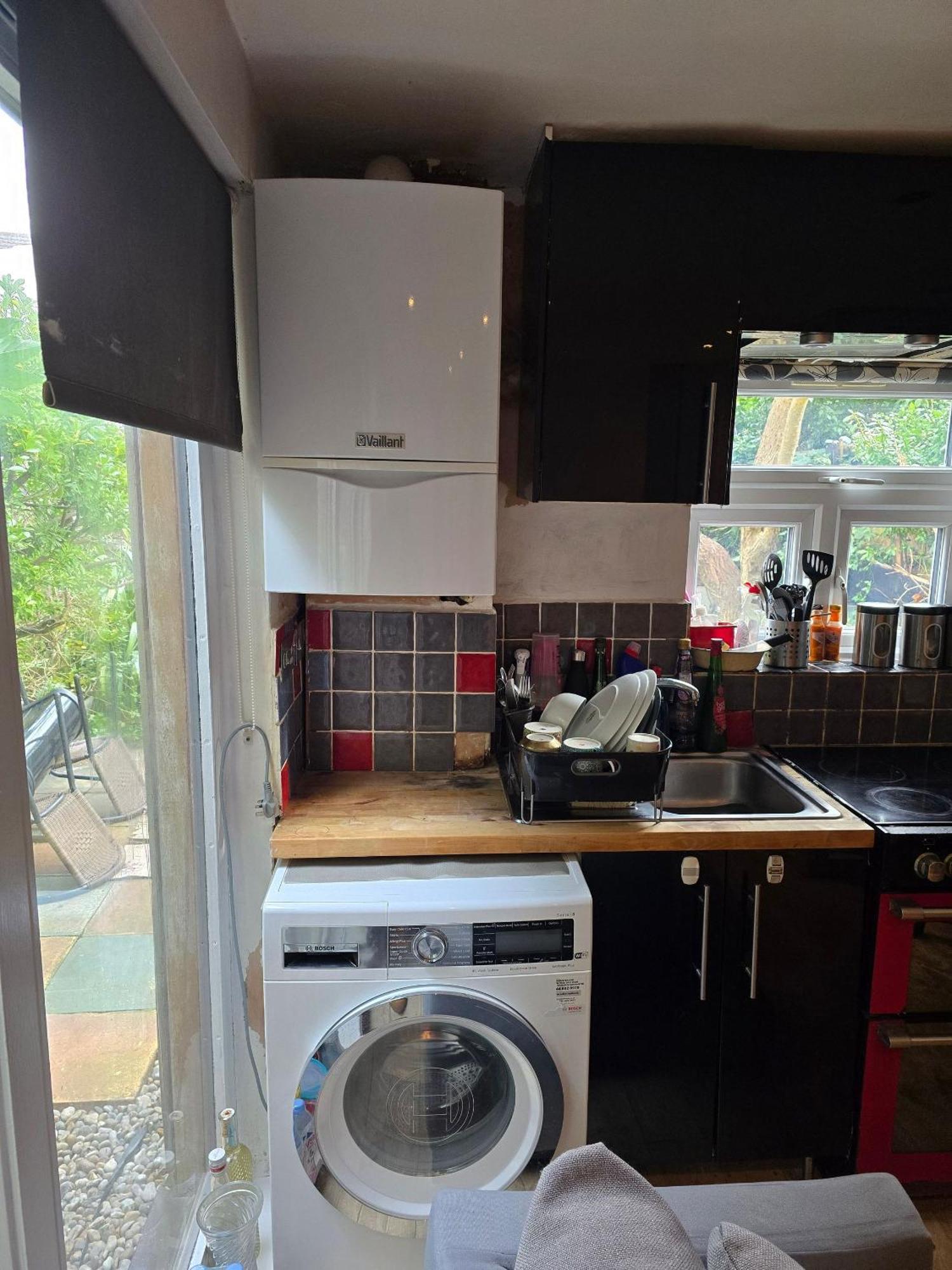 Affittacamere In Guest - Ground Floor Two Bedroom Flat Londra